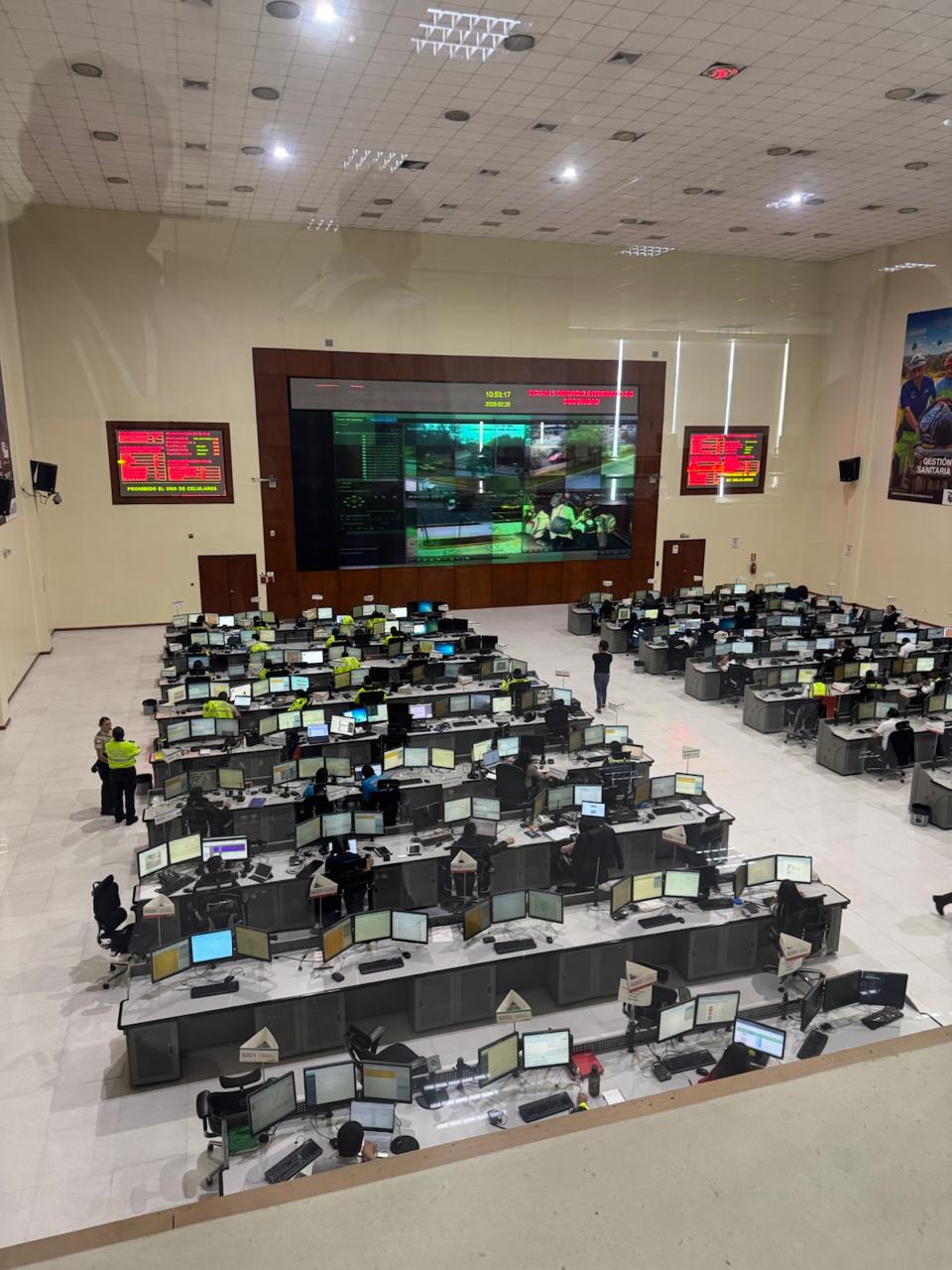 Visita de padlock a Ecu 911